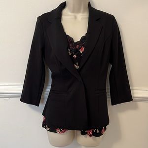 41 HAWTHORN Shania Peplum Back Ponte Blazer & White House Black Market Tank, XS